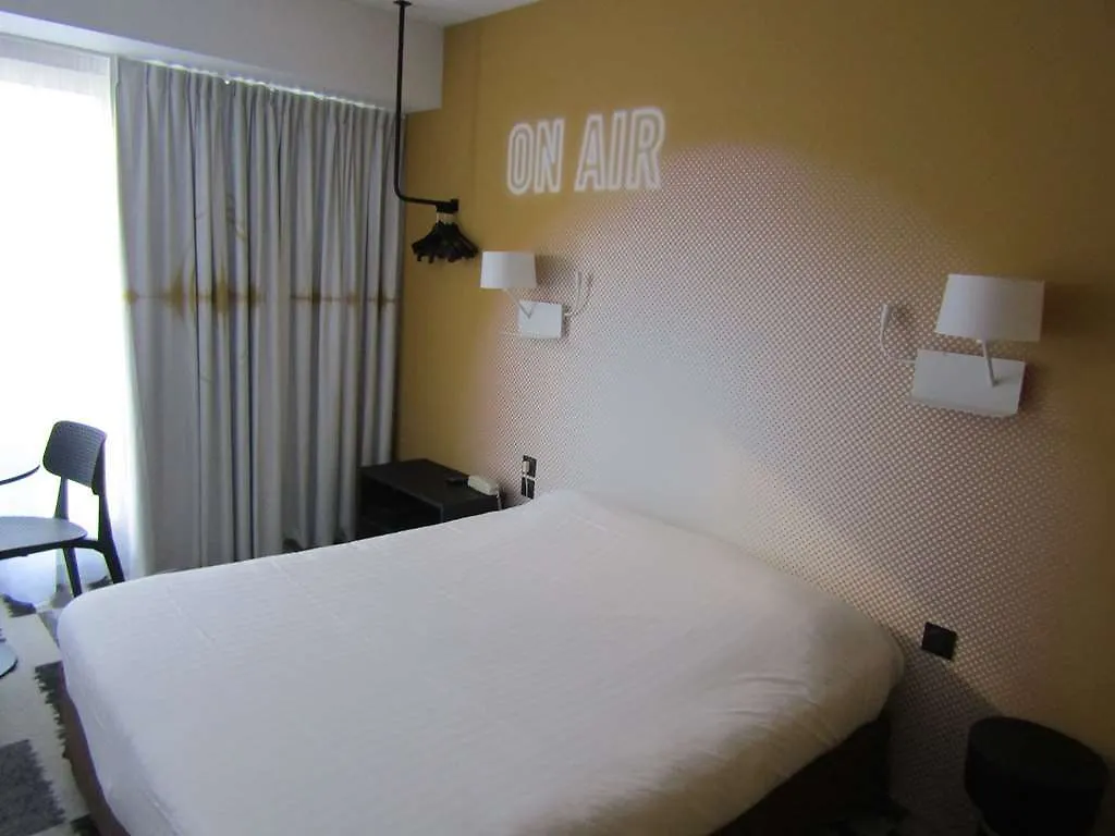 Ibis Styles Massy Opera Hotel Massy (Essonne)